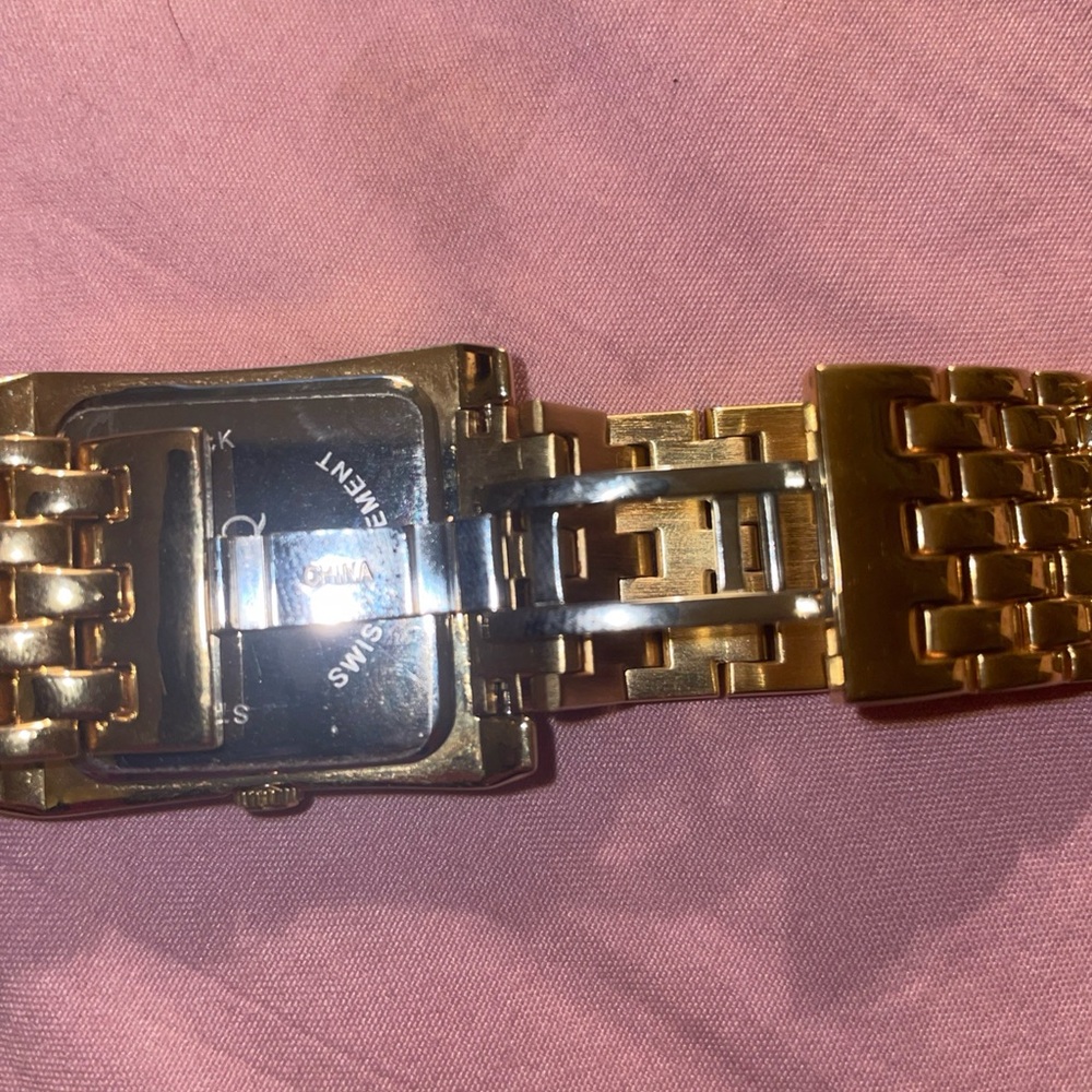 dmq ladies watch Pearl dial diamond bezel and diamonds on dial Vintage Untested - Picture 3 of 6